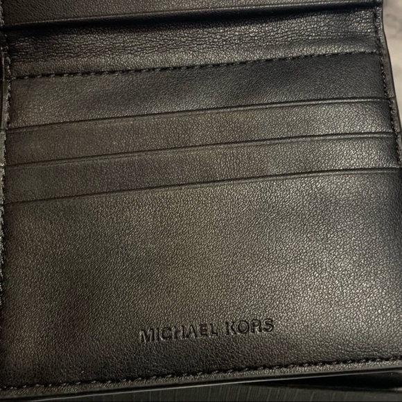 Michael Kors Men's Andy Black "L-Fold" Leather Wallet NWT $108 - Picture 4 of 9